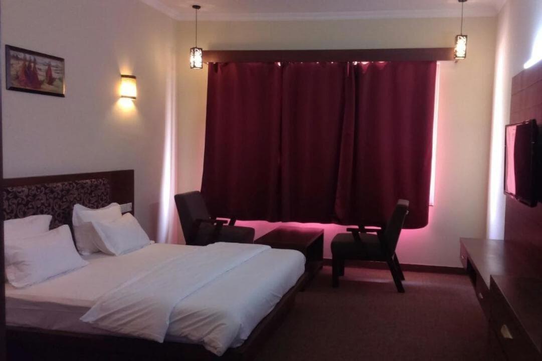 Neelkanth'S Bagar Inn Resort Jhunjhunu Exteriör bild