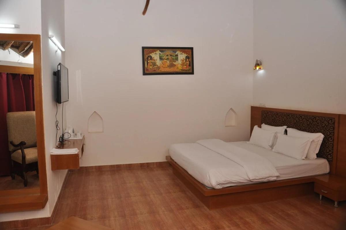 Neelkanth'S Bagar Inn Resort Jhunjhunu Exteriör bild