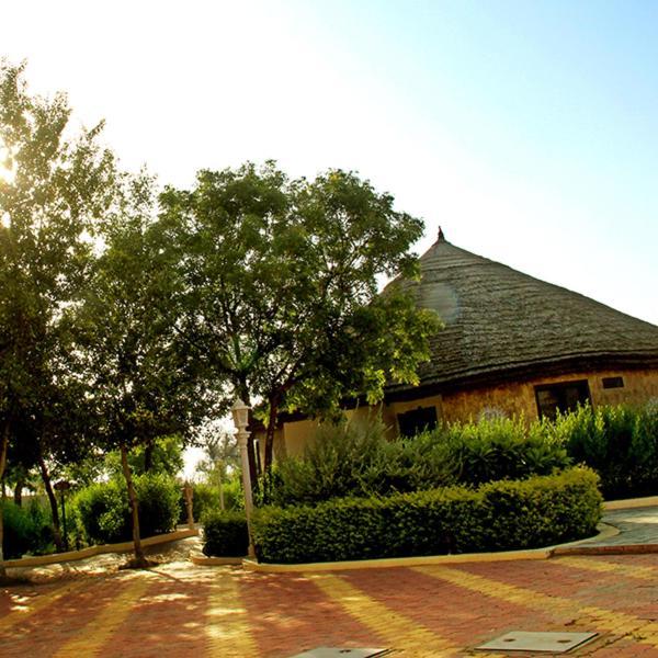 Neelkanth'S Bagar Inn Resort Jhunjhunu Exteriör bild